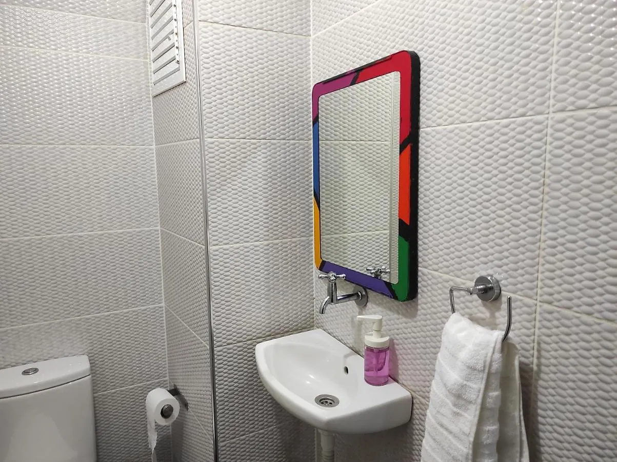 5 Minutes To Subway Apartment Istanbul Turkey
