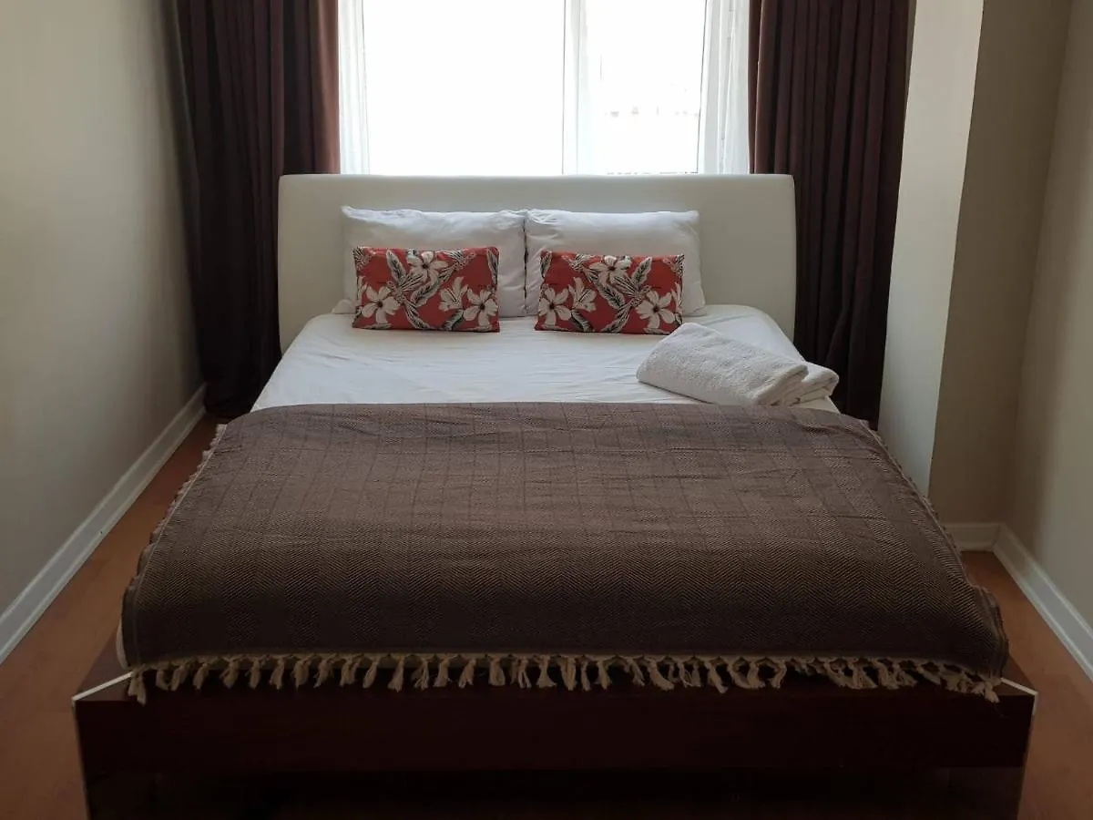 5 Minutes To Subway Apartment Istanbul 0*,  Turkey
