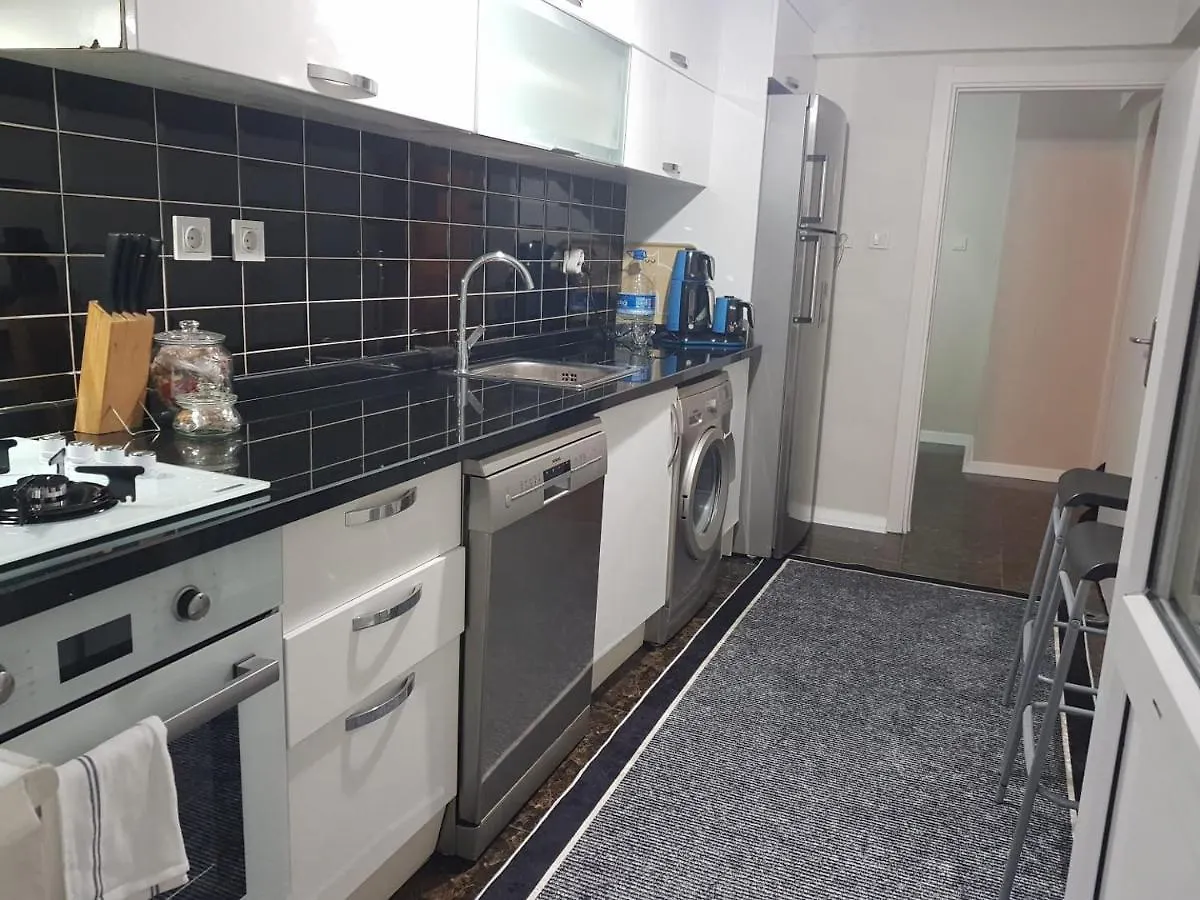 5 Minutes To Subway Appartamento Provincia di Provincia di Istanbul